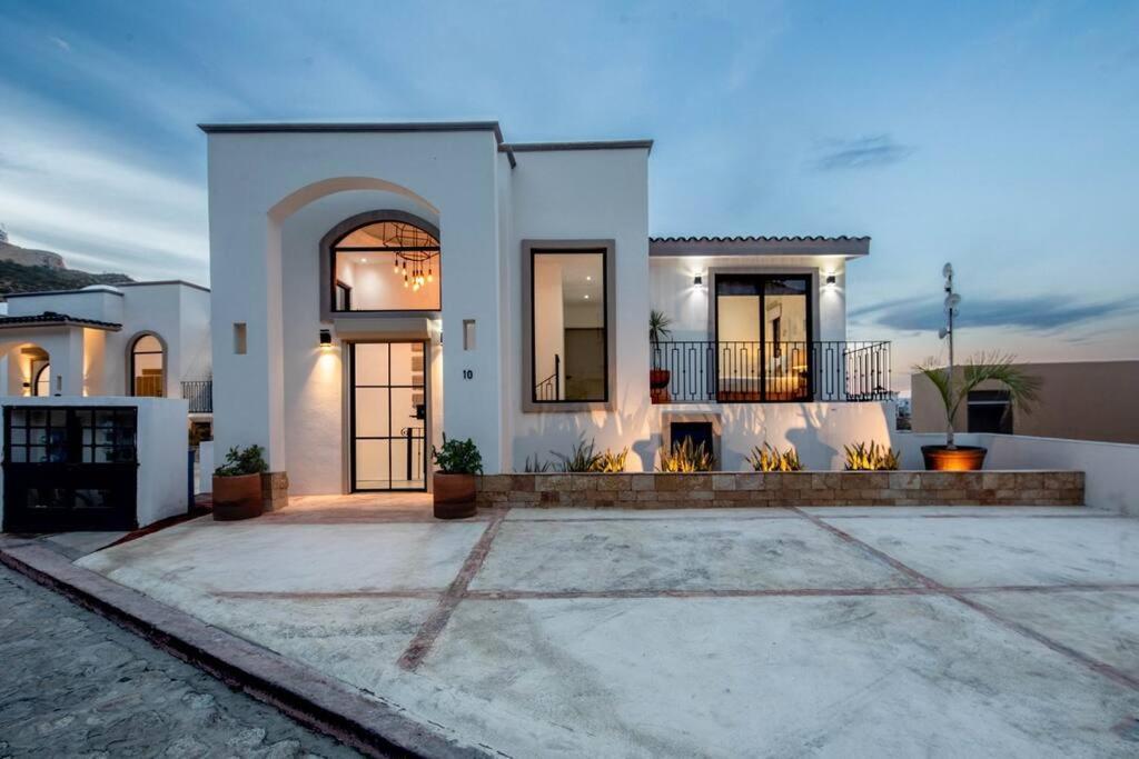 Casa Gallo, Heated Pool, Exclusive Beach & Great Location Cabo San Lucas Kültér fotó